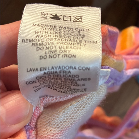 Bonnie Jean size 4 Pastel Striped Dress with Ruffled  shoulders and Keyhole Bow - Picture 6 of 7